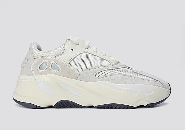「抢先看」阿迪达斯yeezy boost 700"analog"将于今年4月发布