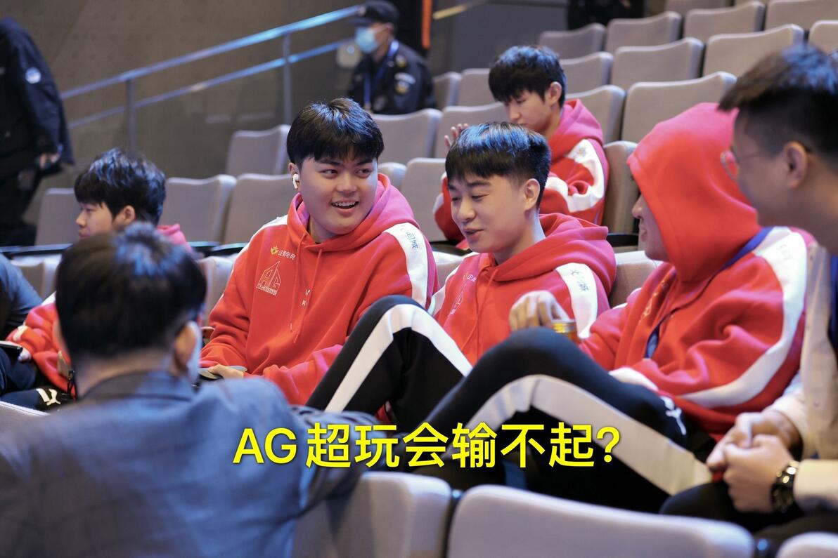 你还在为猫神洗白?eStar跟RNGM都证实他不行了,网友:退役,放过六点六吧 - 哔哩哔哩