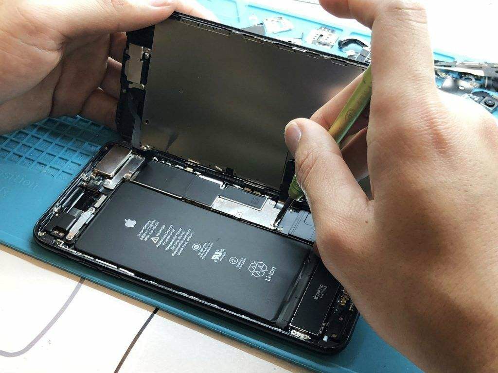 成都手机维修市场动态一览