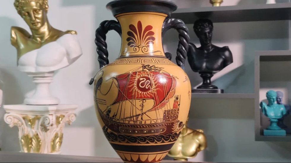  Amphora 