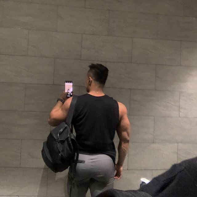 【尼克】三十五岁的完美肌肉大块头!