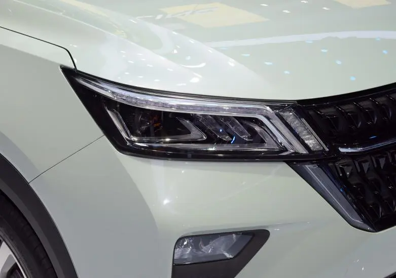 更高级更好看 五菱银标suv 一流设计带双色或是下一台国民车 哔哩哔哩