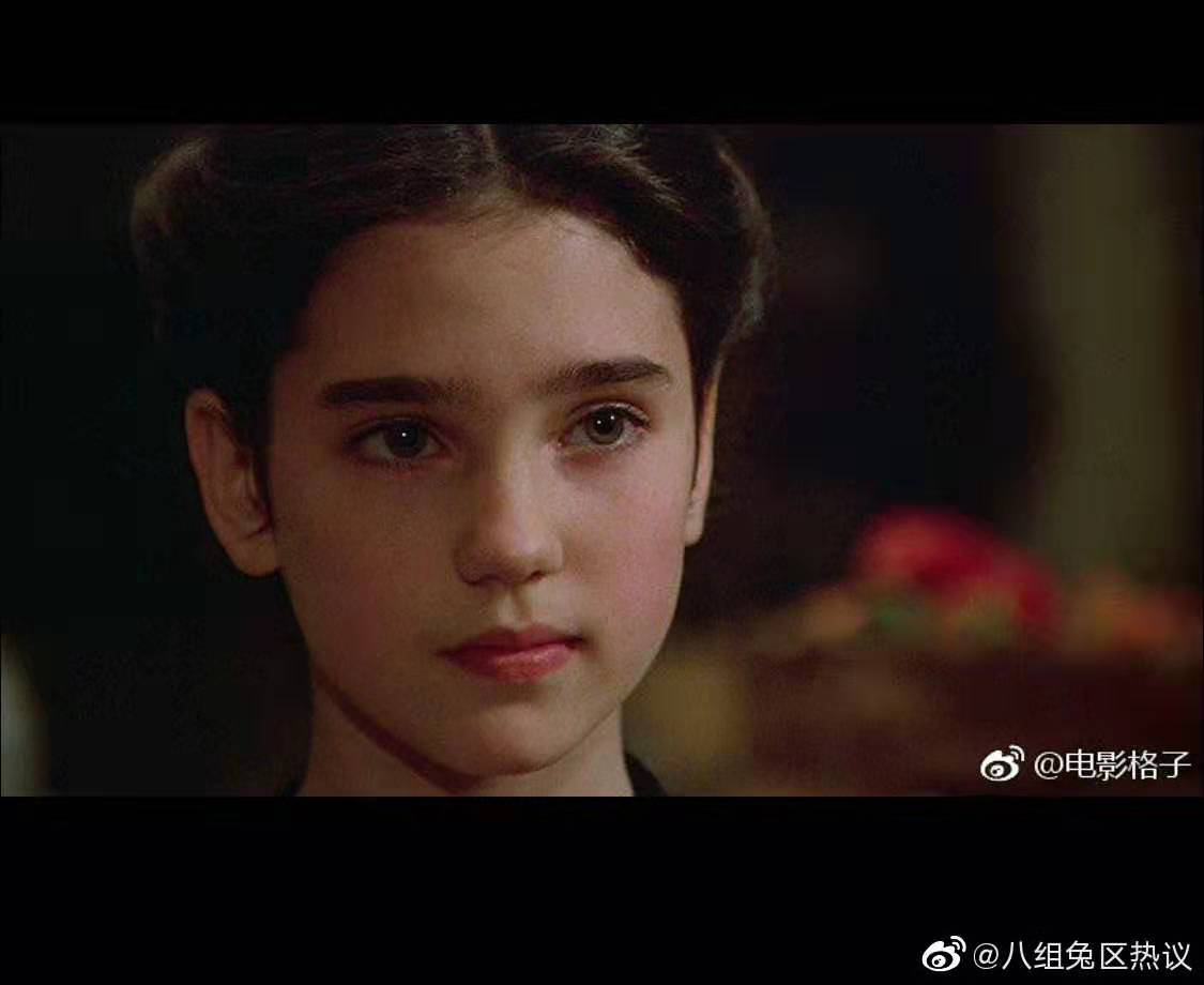 长得像刘亦菲甚至更胜一筹,简直太美了!?