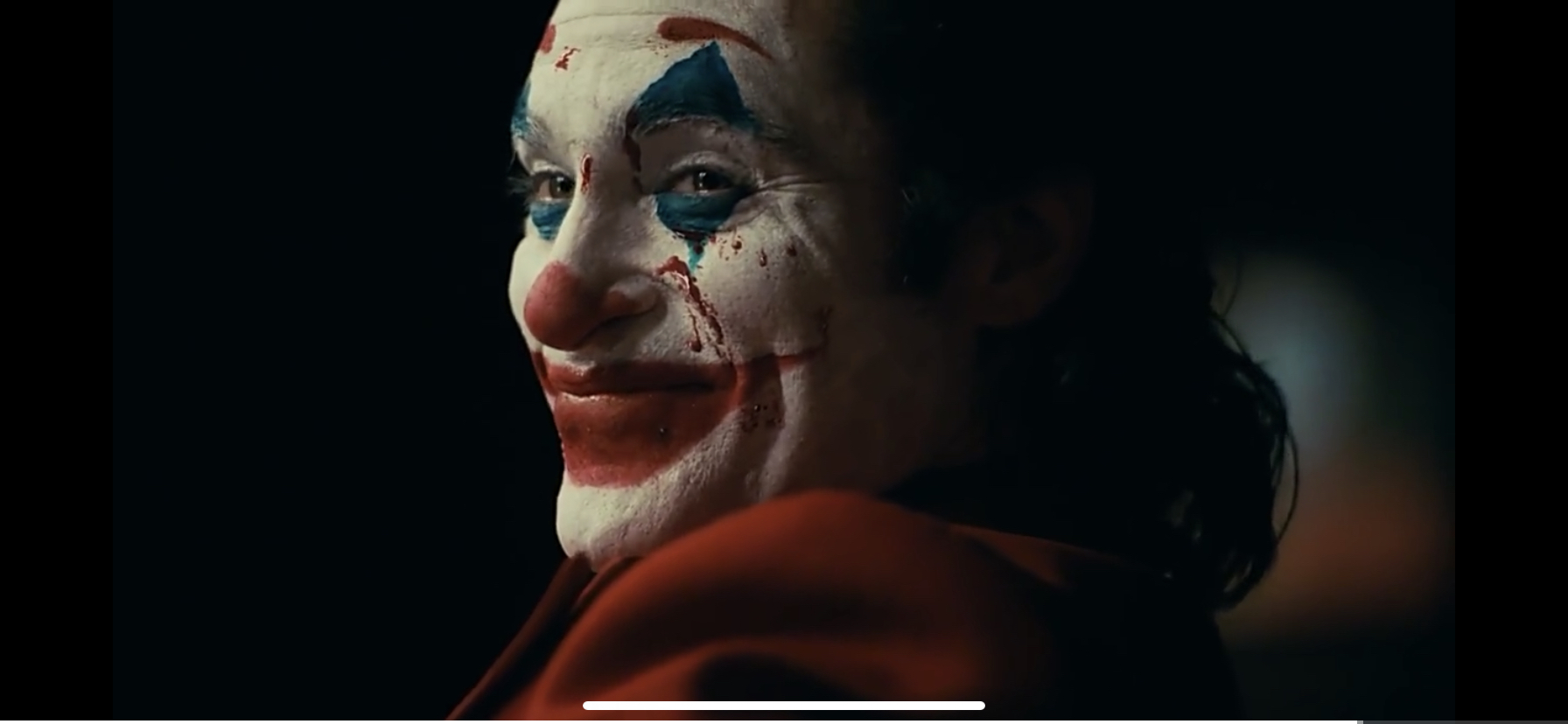 DC电影《小丑》：罗伯特·德尼罗表示“爱死了”《小丑》的剧本 - 哔哩哔哩