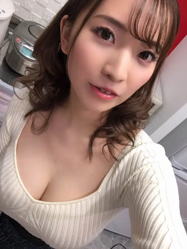 每天分享一个美女——铃木真夕（suzuki mayu）