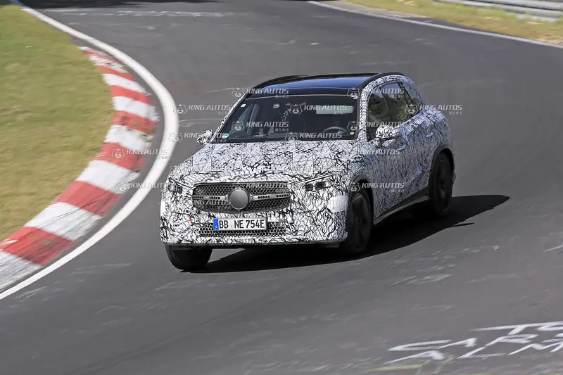 大改款glc纽北赛道测试谍照曝光 新增七座车型 或明年初发布 哔哩哔哩