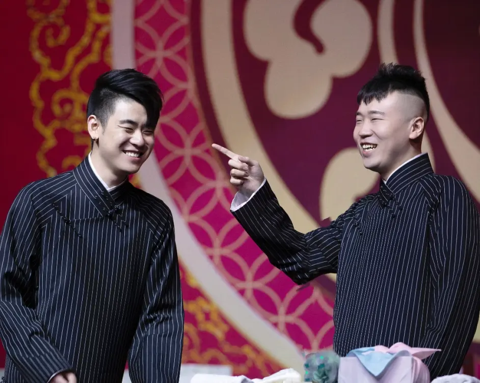 小先生 九辫儿 怀孕了 羞红的浪花 哔哩哔哩