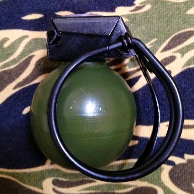 世界上最小的手榴弹荷兰v40手榴弹