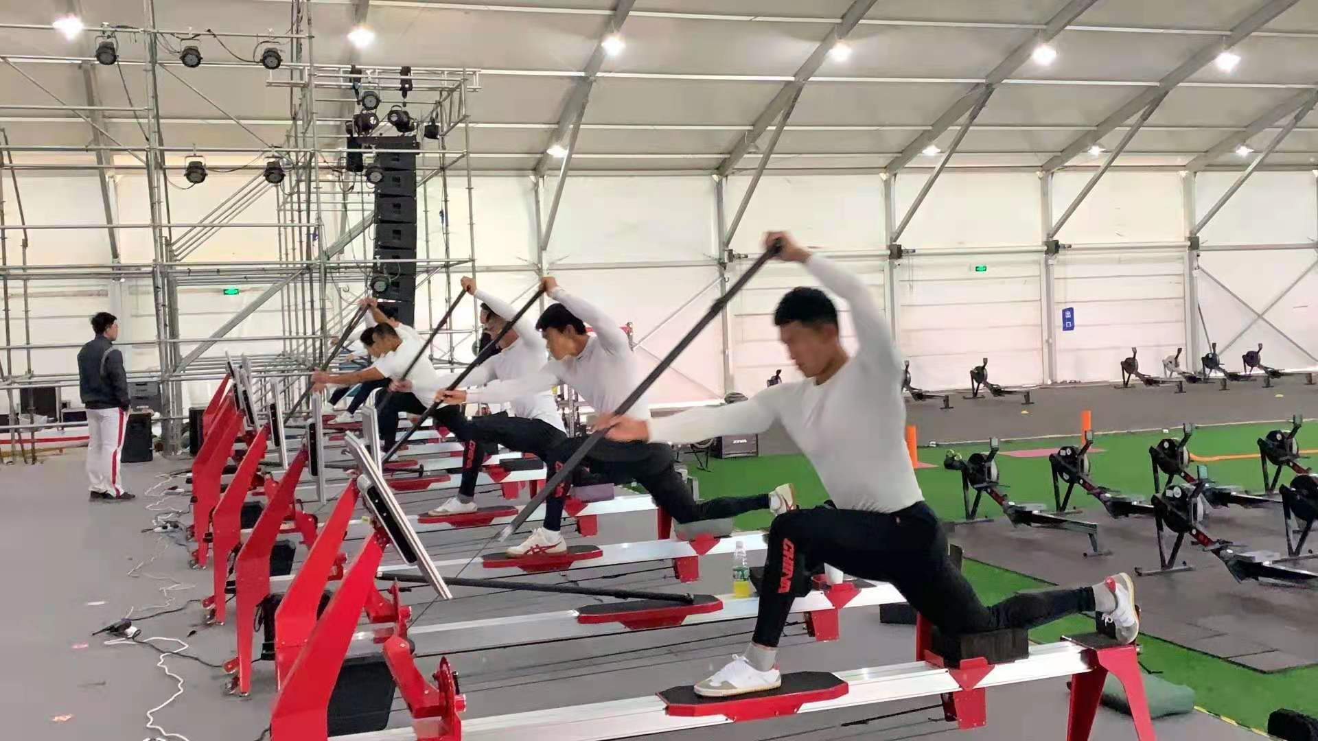 MK体育Keep智能手表：跑步马拉松必备24小时心率监测助你轻松超越自我！