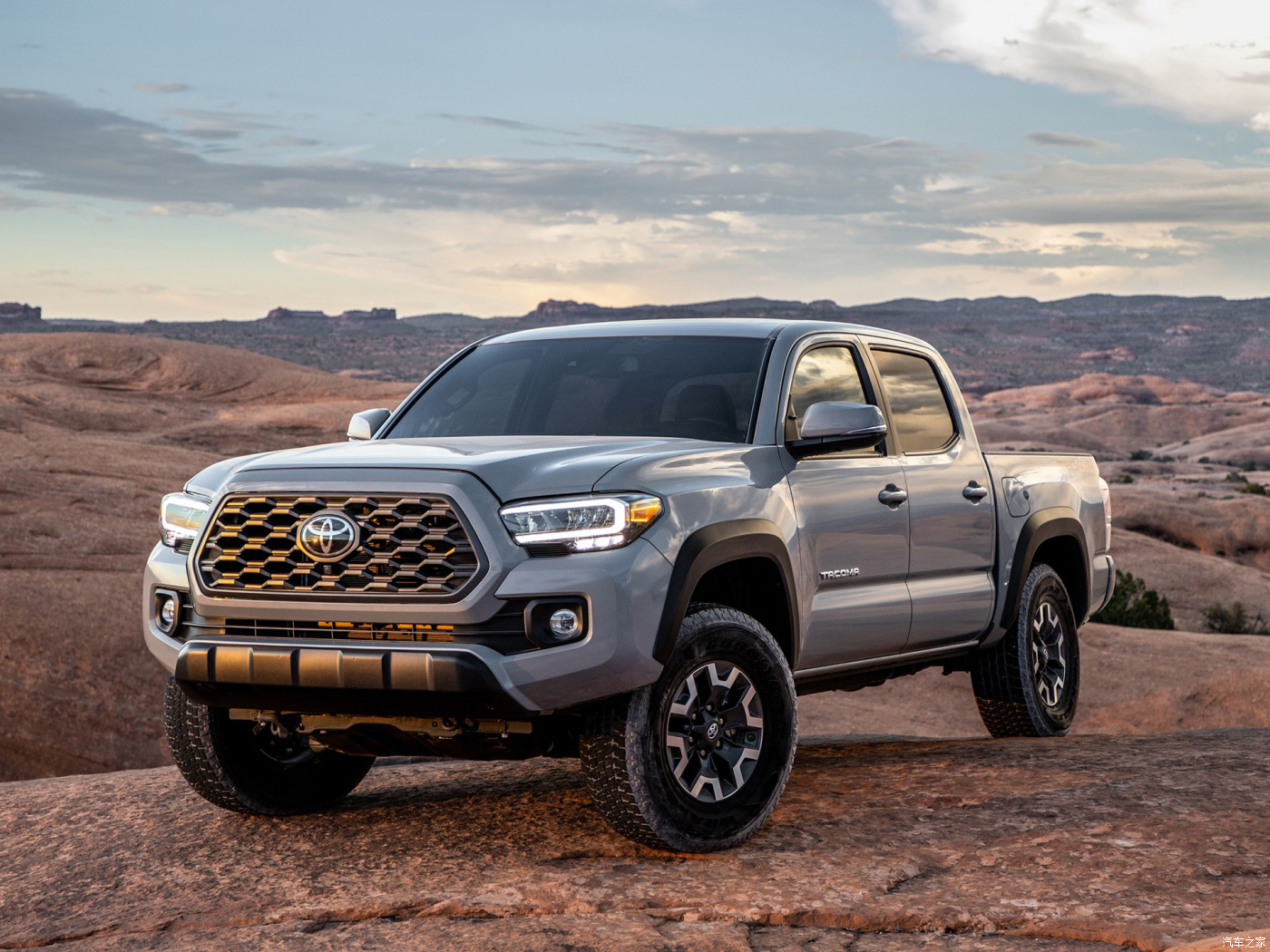  TACOMA 