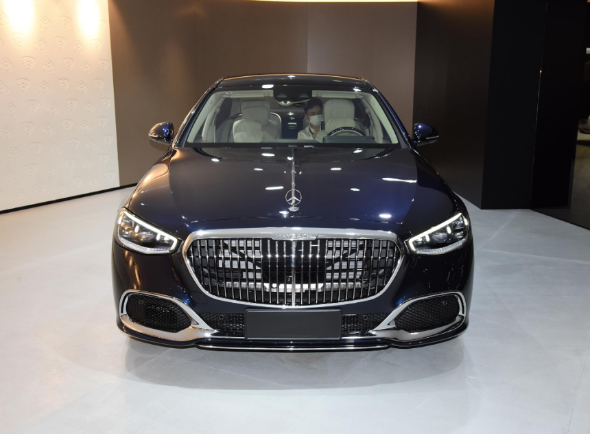 打造奢华与舒适享受,21款迈巴赫s580改香槟杯座