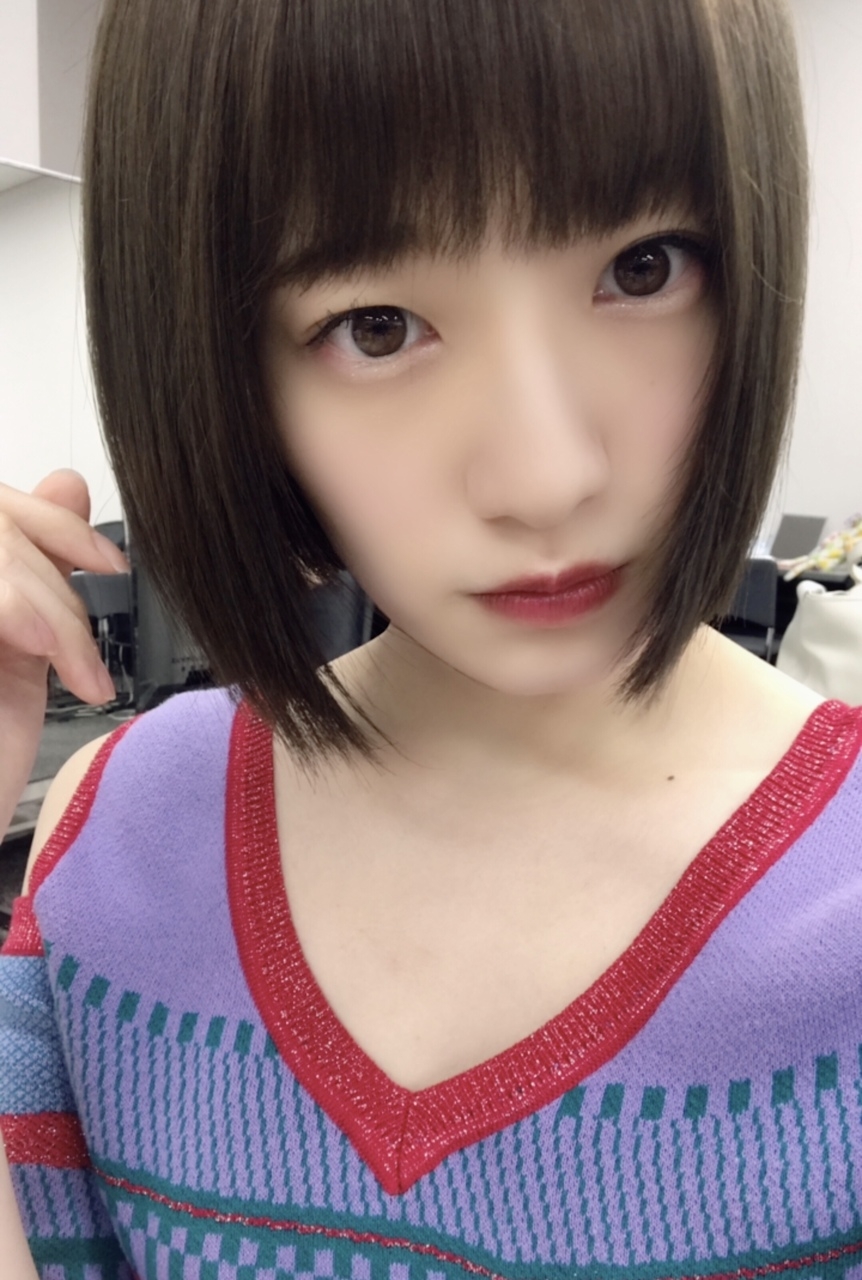 ◢乃木坂46メンバー图片分享——中田花奈