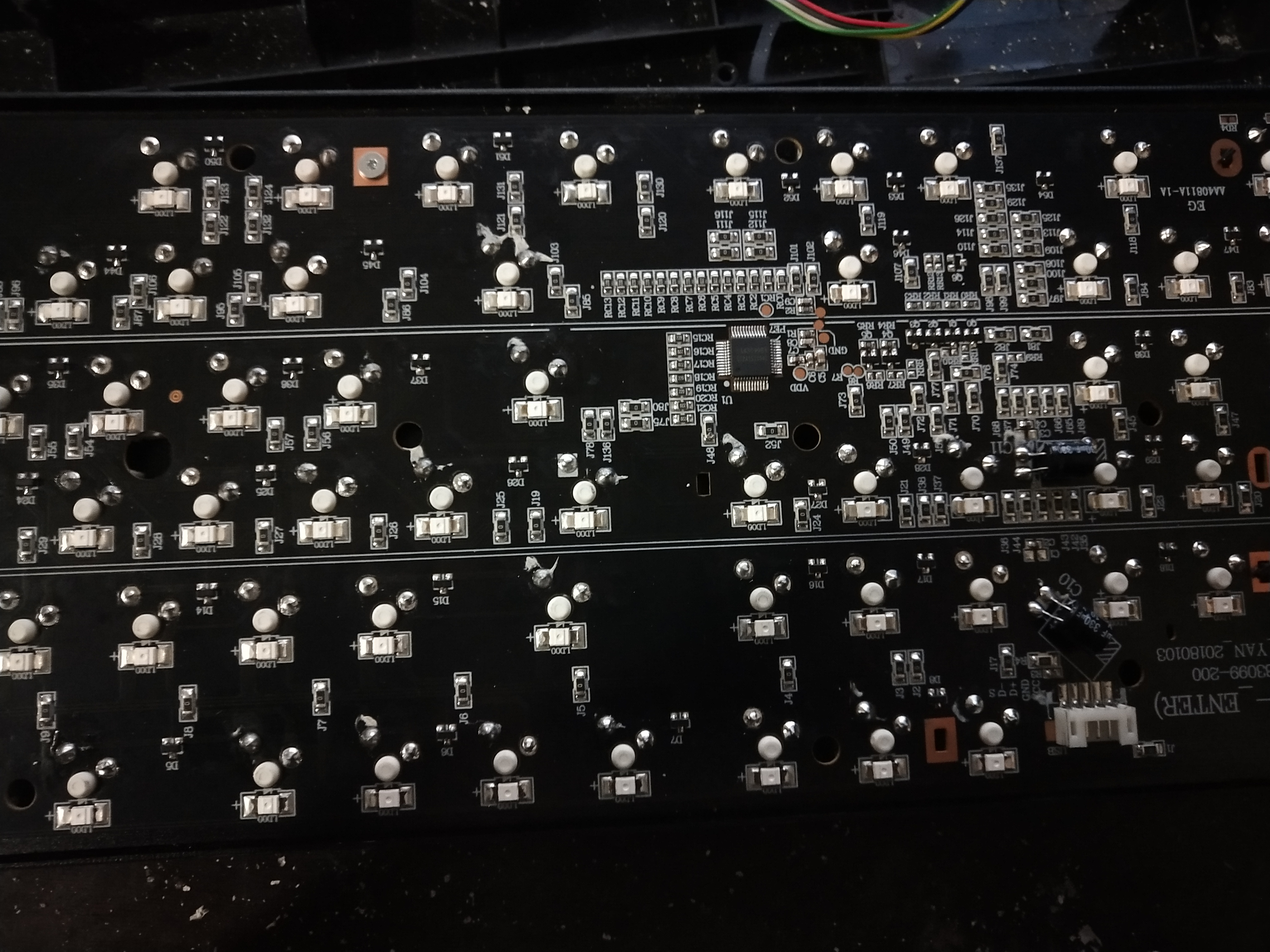 机械键盘按键失灵?其实很多时候并不是坏了,一