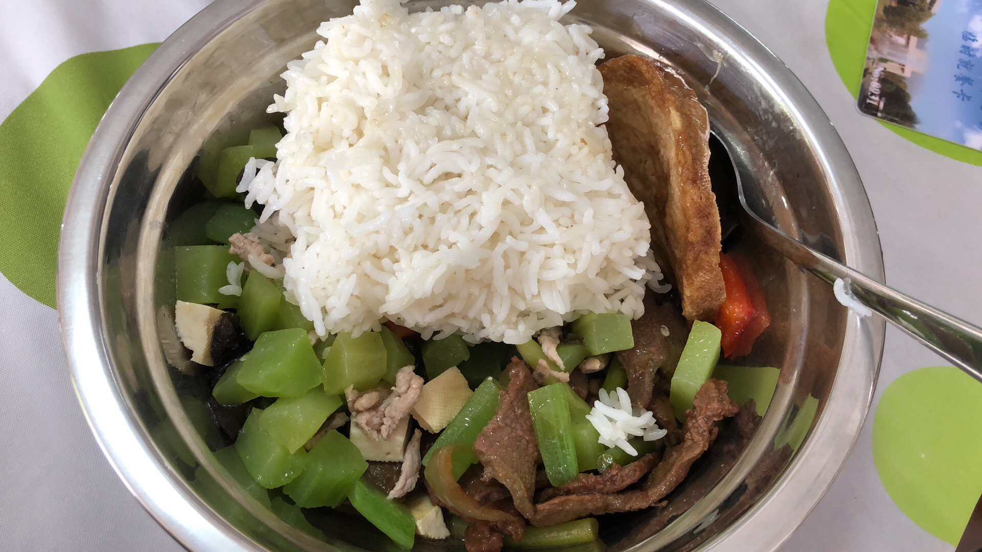 这是小姐姐的饭盆儿