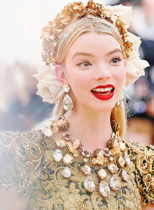 安雅泰勒乔伊(anya taylor-joy )