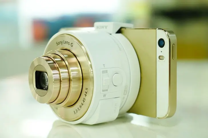 炒索尼的冷饭 佳能推出100 400mm手机外置镜头相机 哔哩哔哩