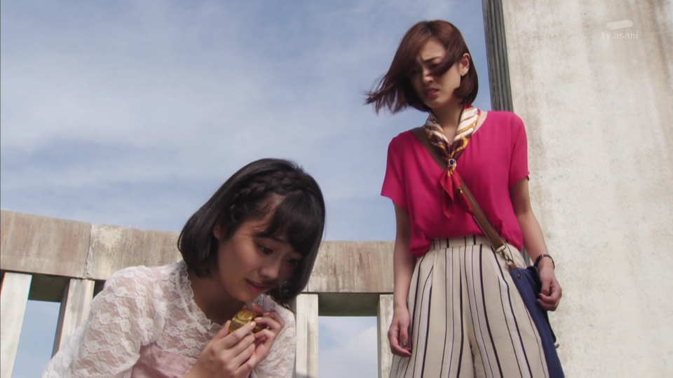 没有爱与和平,假面骑士build一举毁灭了两个地球【极简文】