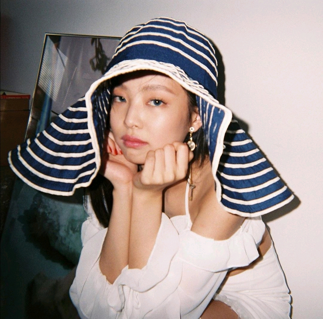 【blackpink】rose,jennie8月前期ins更新