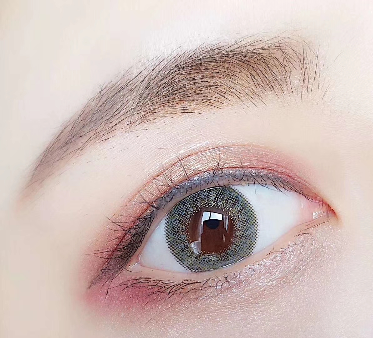 你的眼里有星辰大海(美瞳种草)