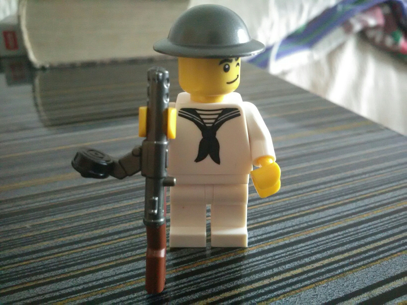 乐高第三方一战brickarms德二MP18冲锋枪测评