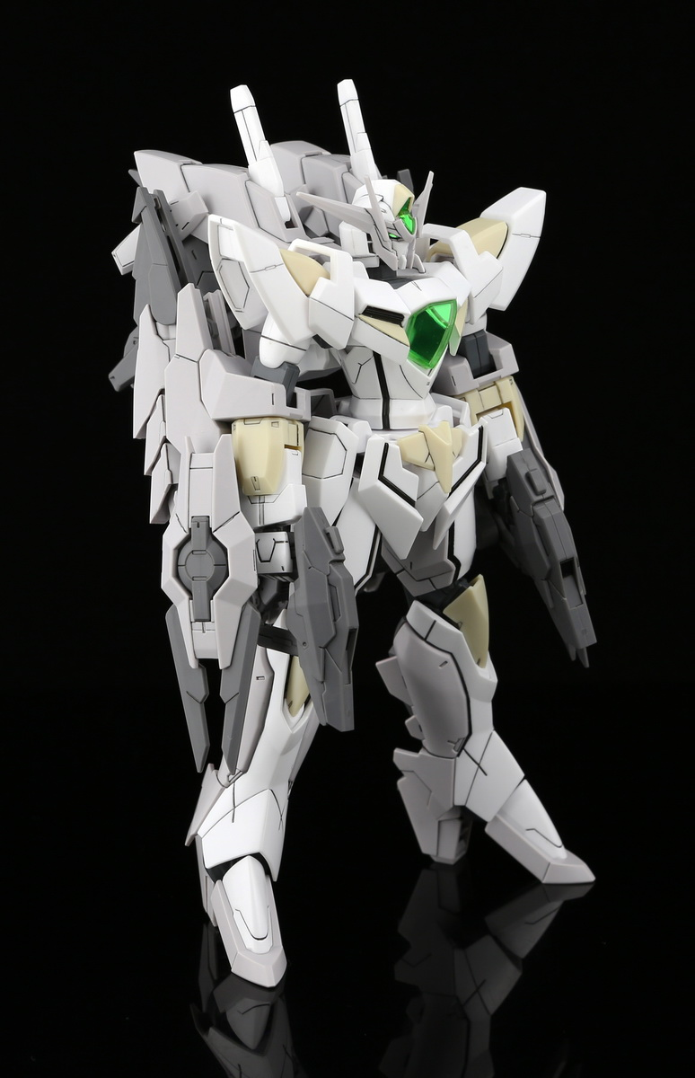 【评测】万代 hgbf 逆生高达 模型
