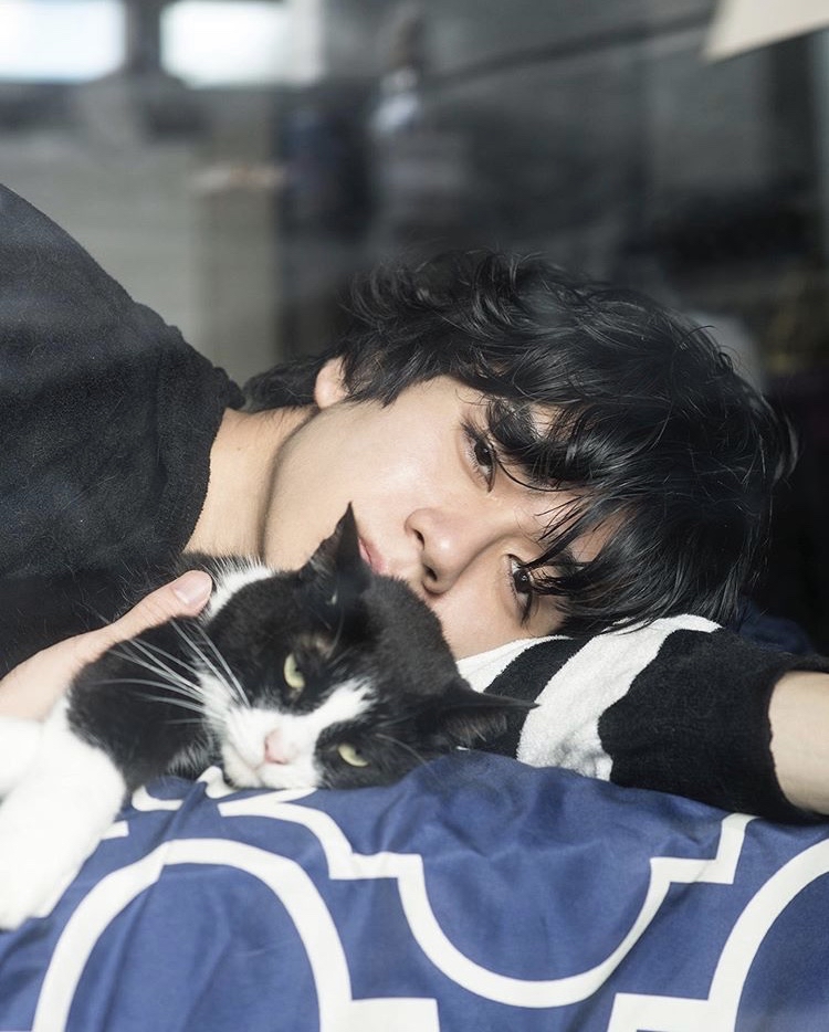 曾表示在南北斗这个名字足够有名气之前他不会回到故乡.