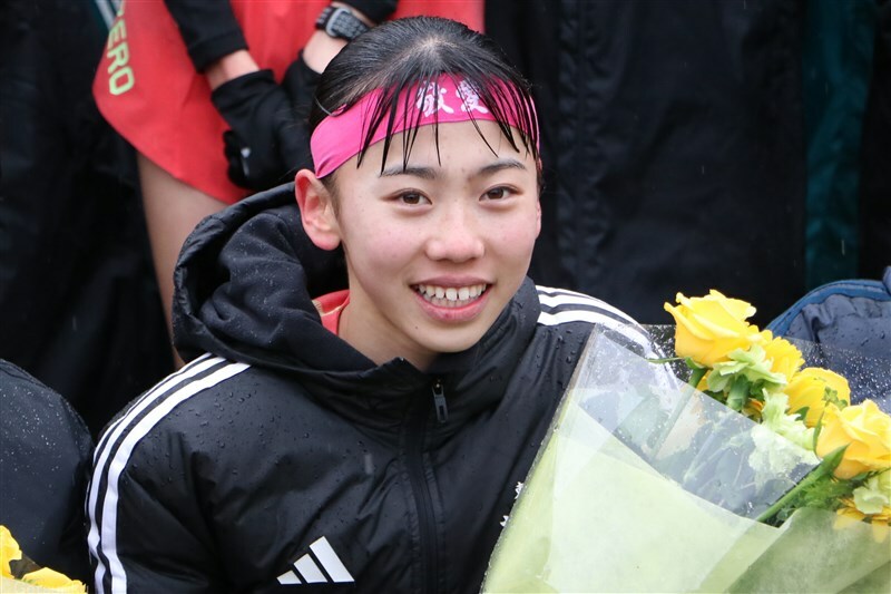 ADIDAS TOKYO CITY RUN 2024的邀请女生由高一的久保凛称霸! 哔哩哔哩
