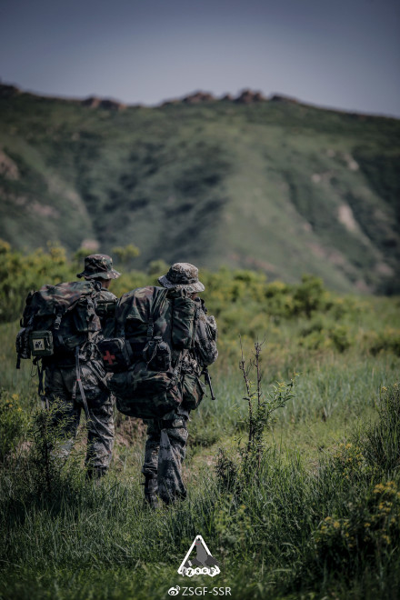 战术国防平台——PLA LRRP 境外战区纪实