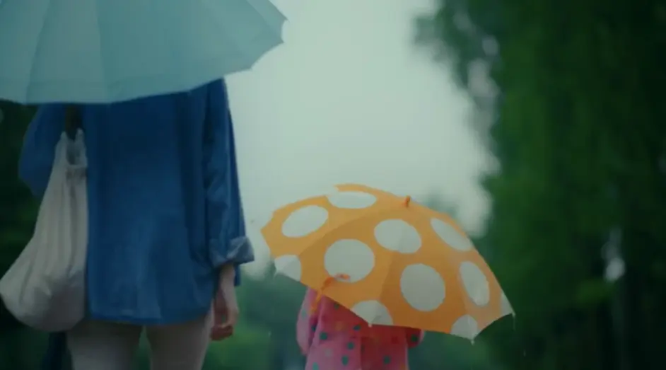任天堂发布《集合啦！动物森友会》最新梅雨季广告「雨の日篇」 - 哔哩哔哩