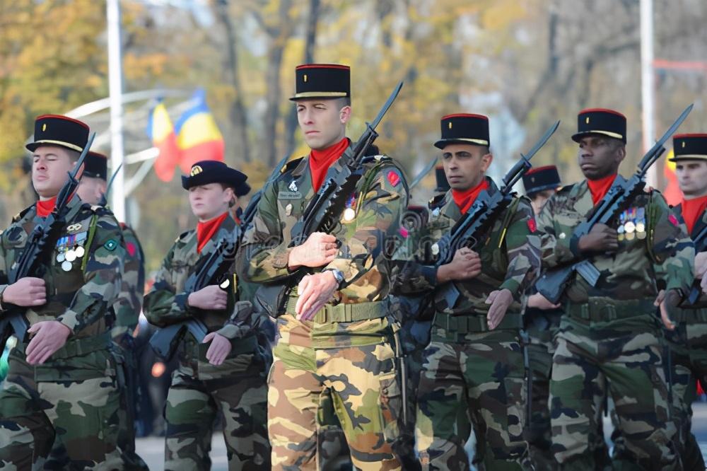 除美国之外唯一拥有核航母的法国,到底隐藏了什么技术?