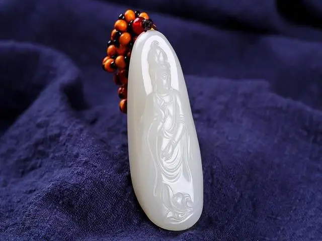 细分 和田玉的三品等级 快看看你的属于哪一品 哔哩哔哩