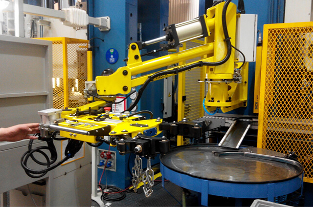 非标澳博注册网站平台机械设计制造公司的主要非标机械设备可分为控制组装设备