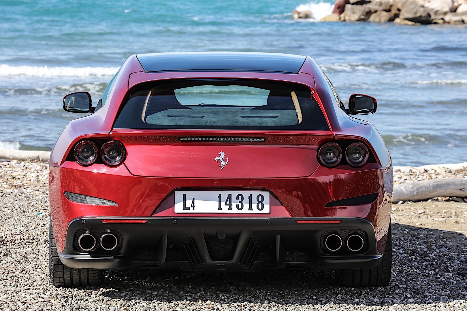 ferrari gtc4lusso t