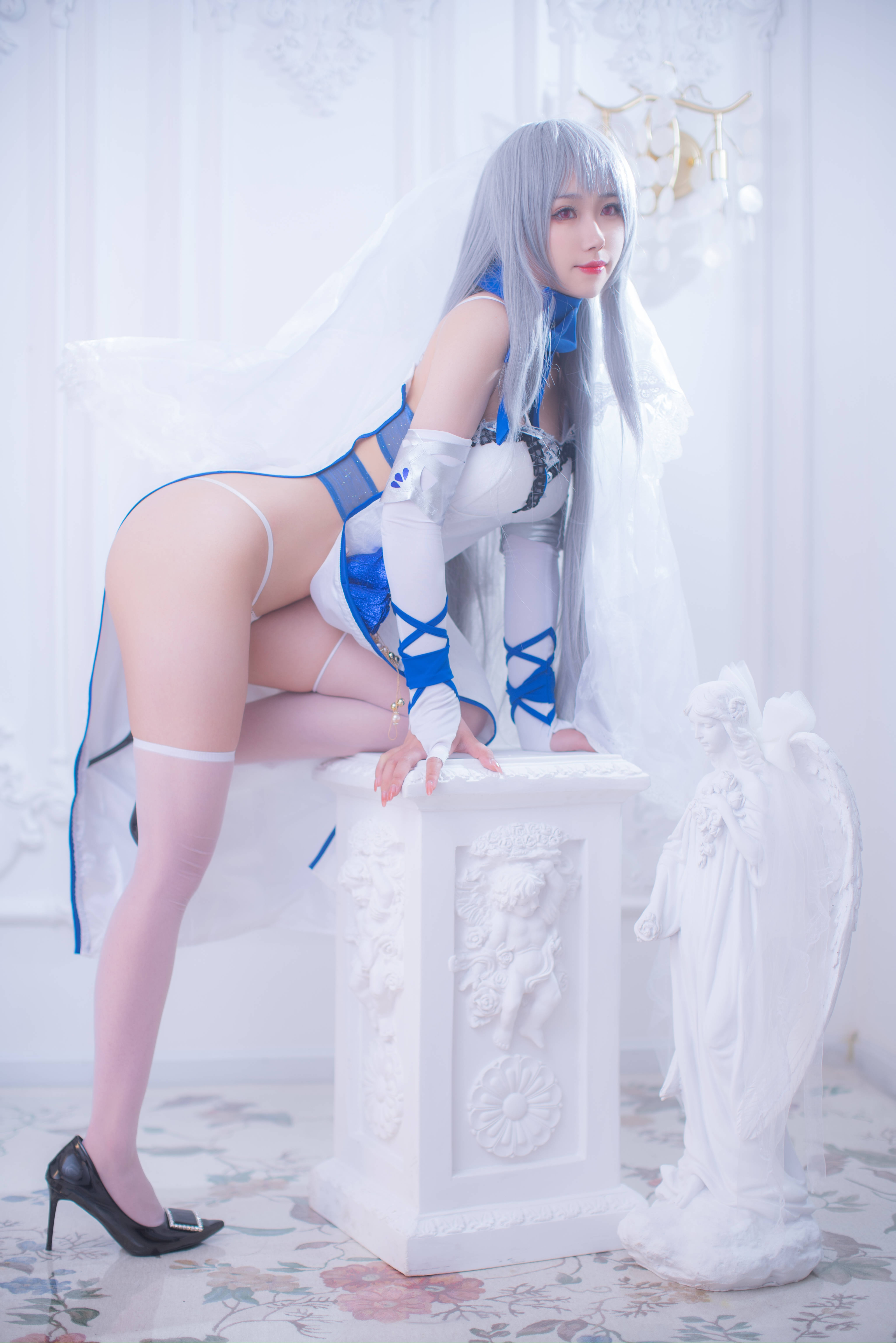 芋圆侑子SJ路易九世礼服cosplay5