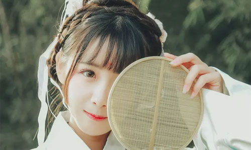 扮兄吃太子 谢玉赵鄢