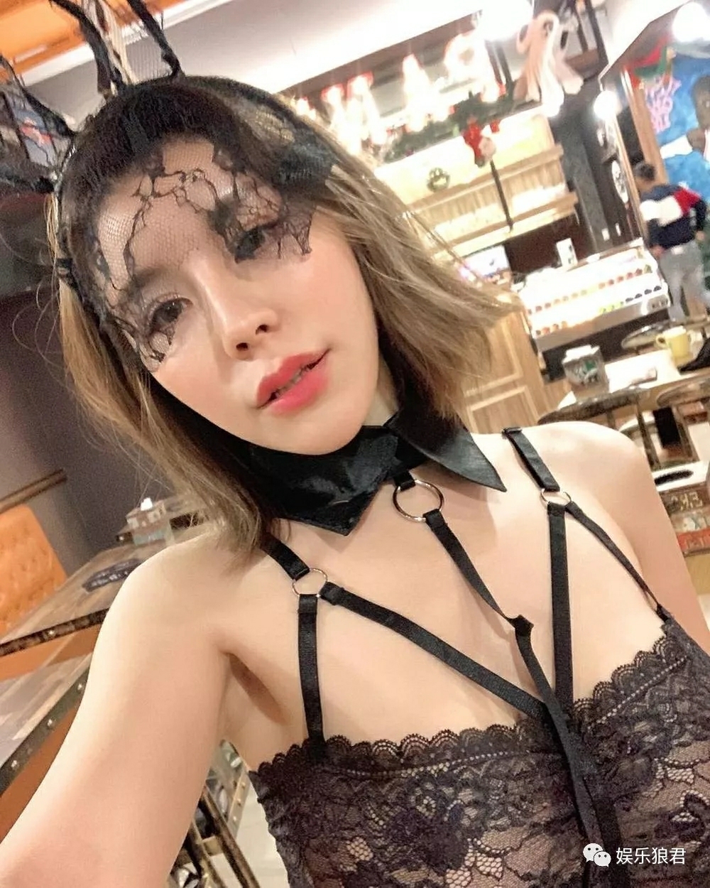 台湾勾女郎Ago写真很不一般