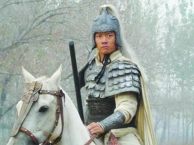 三国武将中,赵云竟能排第二,如此厉害的人物刘备为什么不重用?