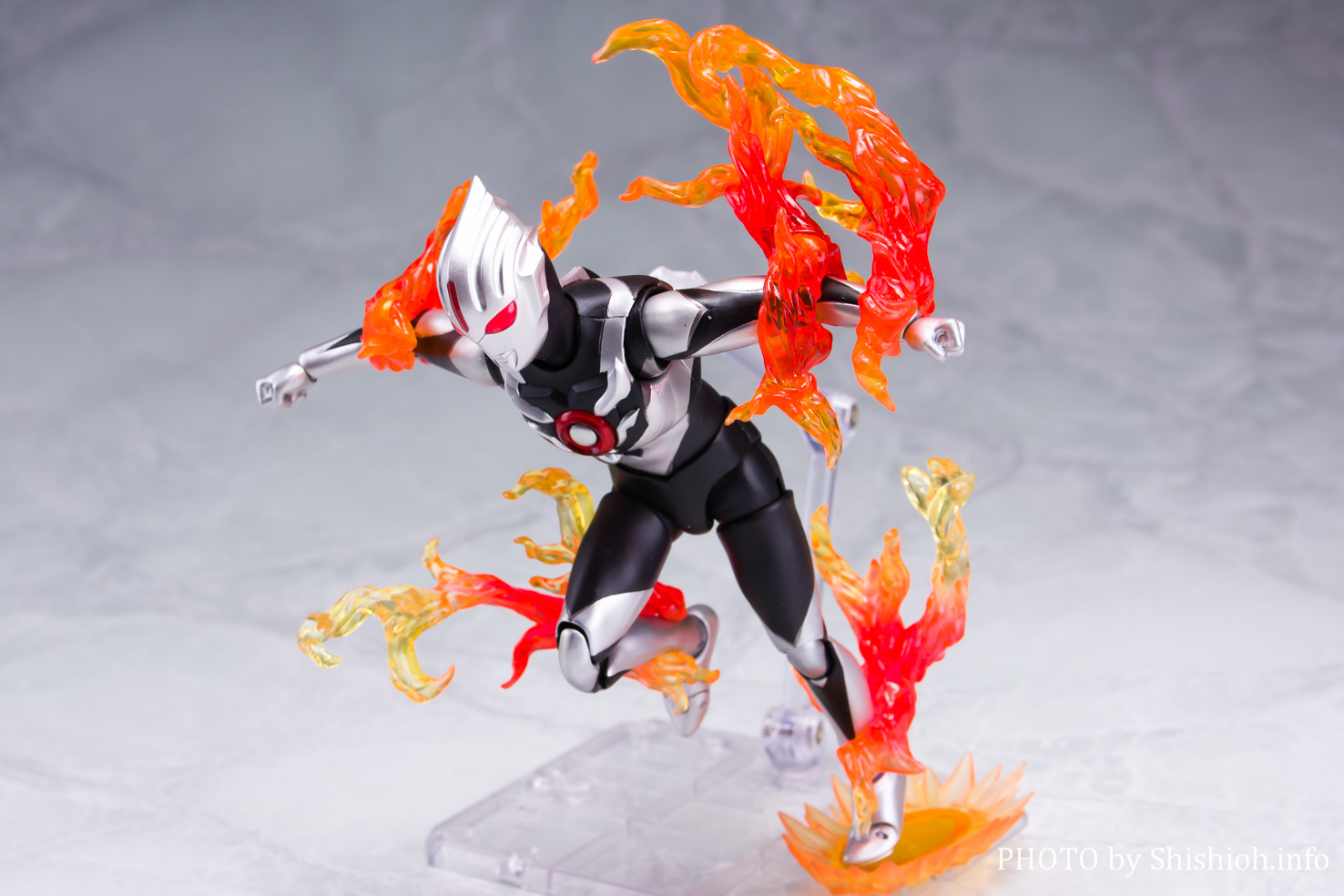 【日站评测】黑暗欧布奥特曼