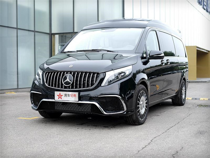 奔驰v260l游艇版 豪华精致车身外观 运动休闲amg包围