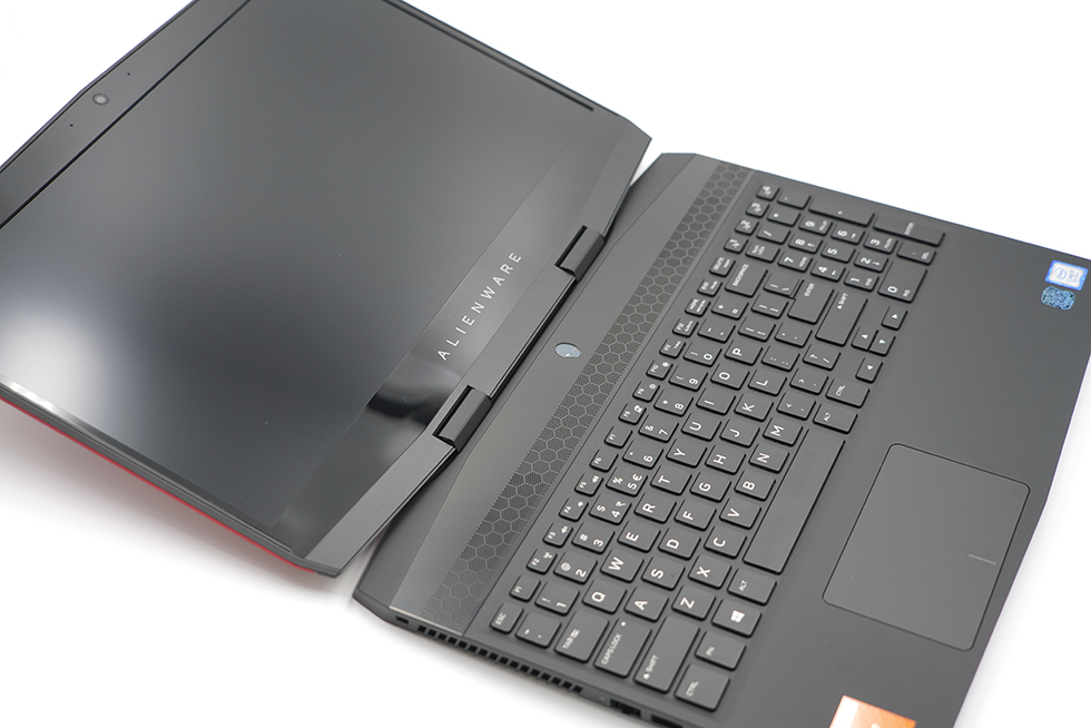 全新轻薄系列外星人alienwarem15星云红首发开箱评测