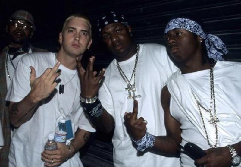 eminem1999年在纽约与其他rapper们的合照