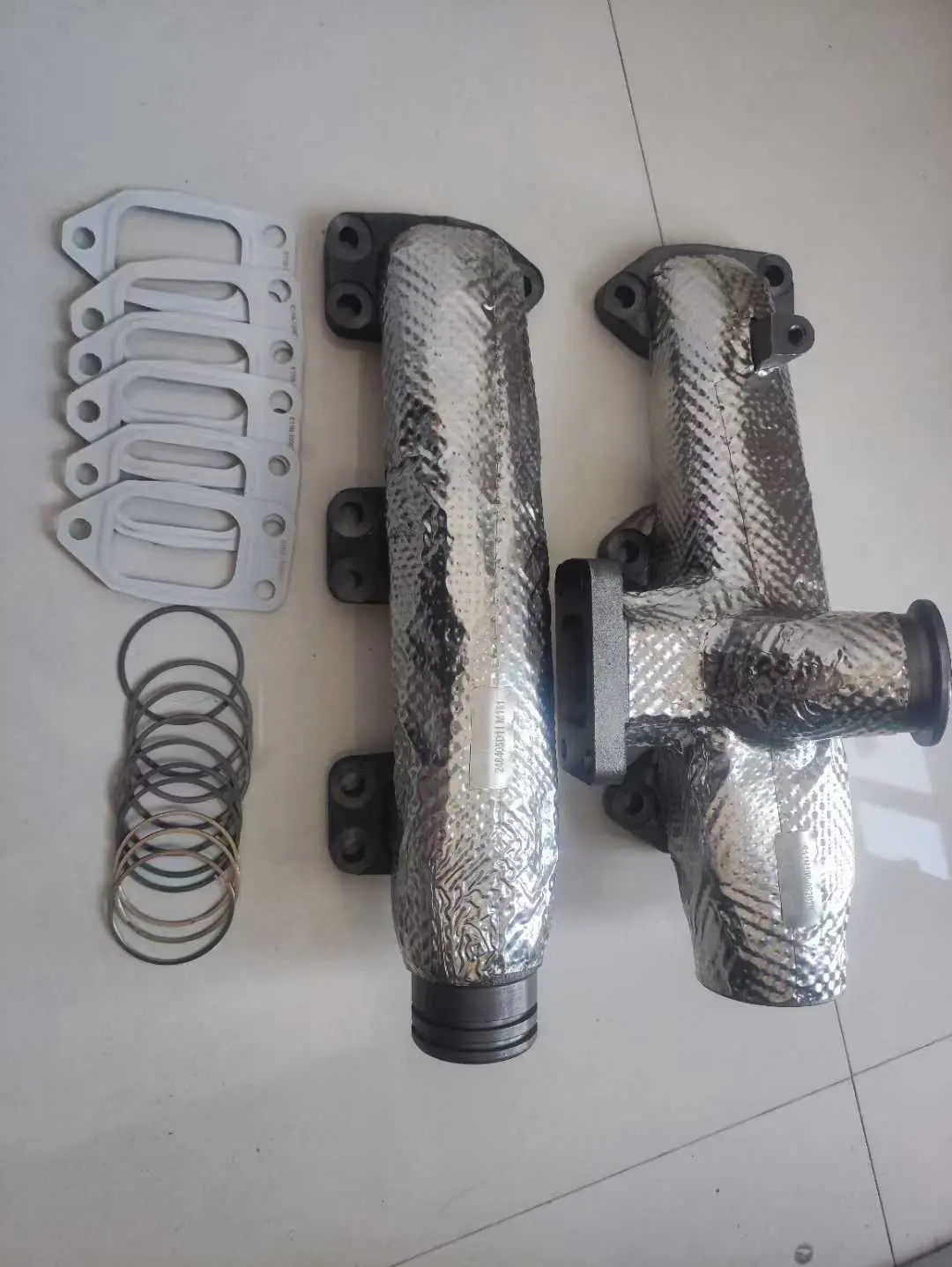 郑州玉柴发动机配件天然气排气支管现货直供24小时发货