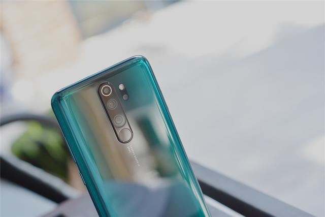 卢伟冰官宣红米note8p现货米粉看了开心至极