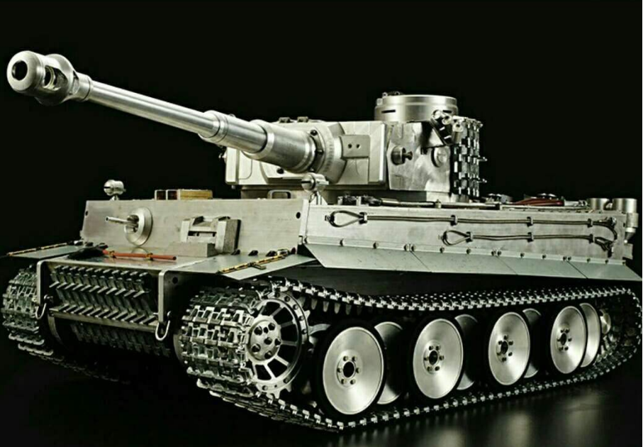 二战传奇人物"坦克杀手"卡尔尤斯