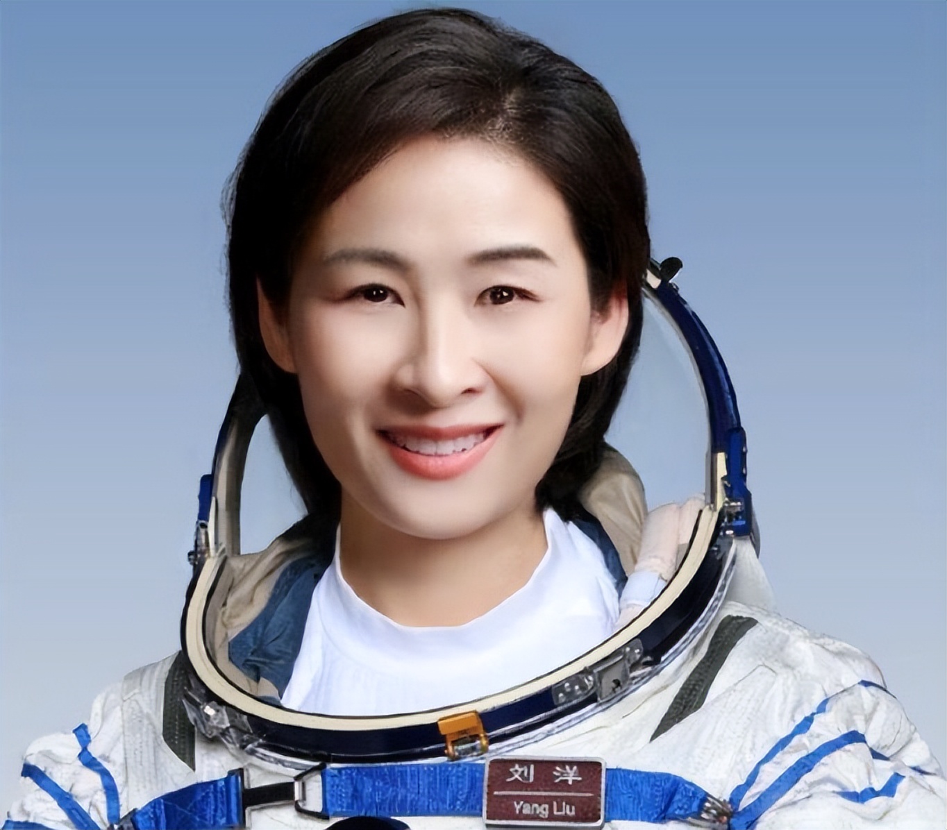 王亚平：首位进驻中国空间站的女航天员