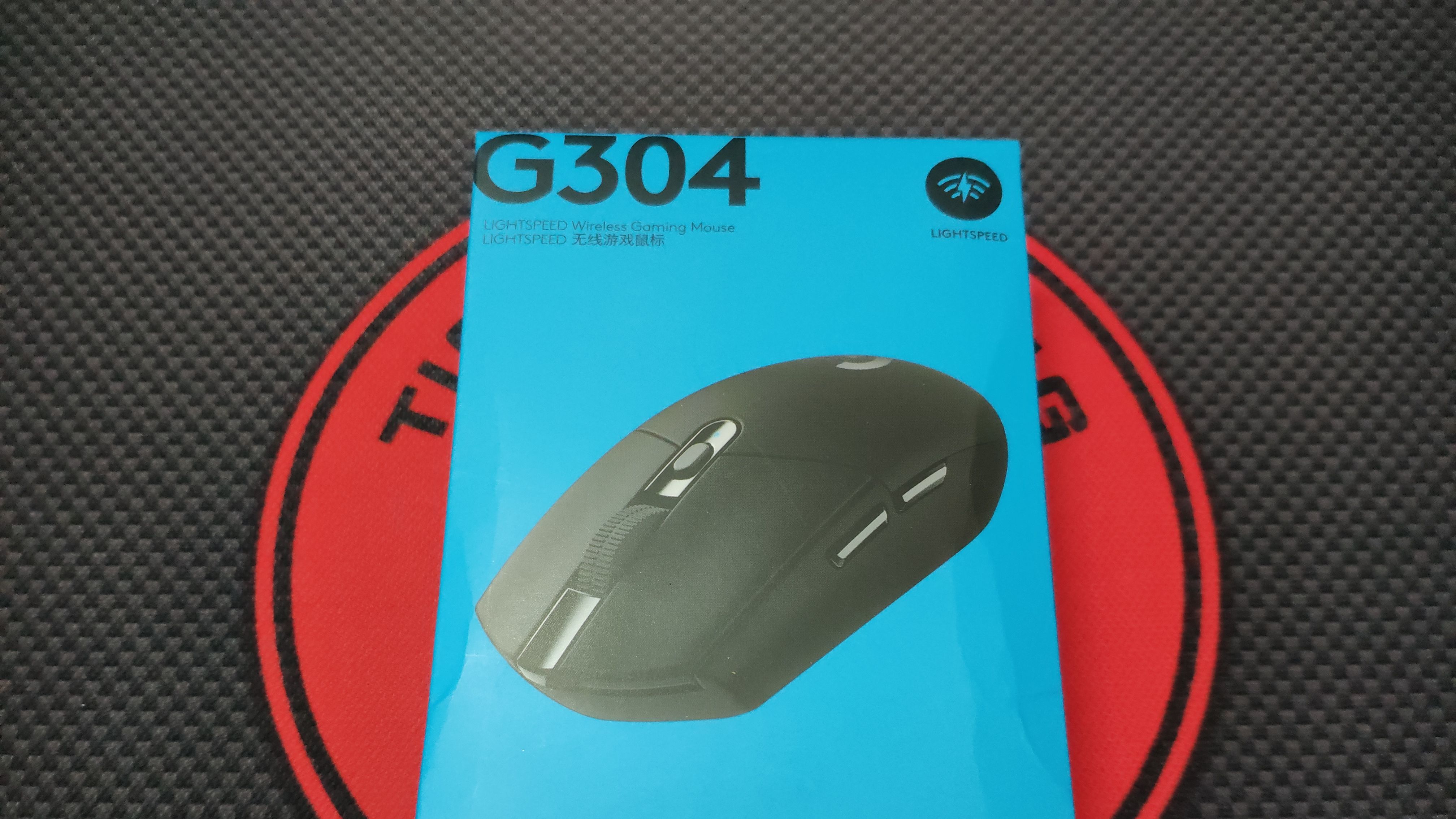 罗技G304简单开箱 - 哔哩哔哩