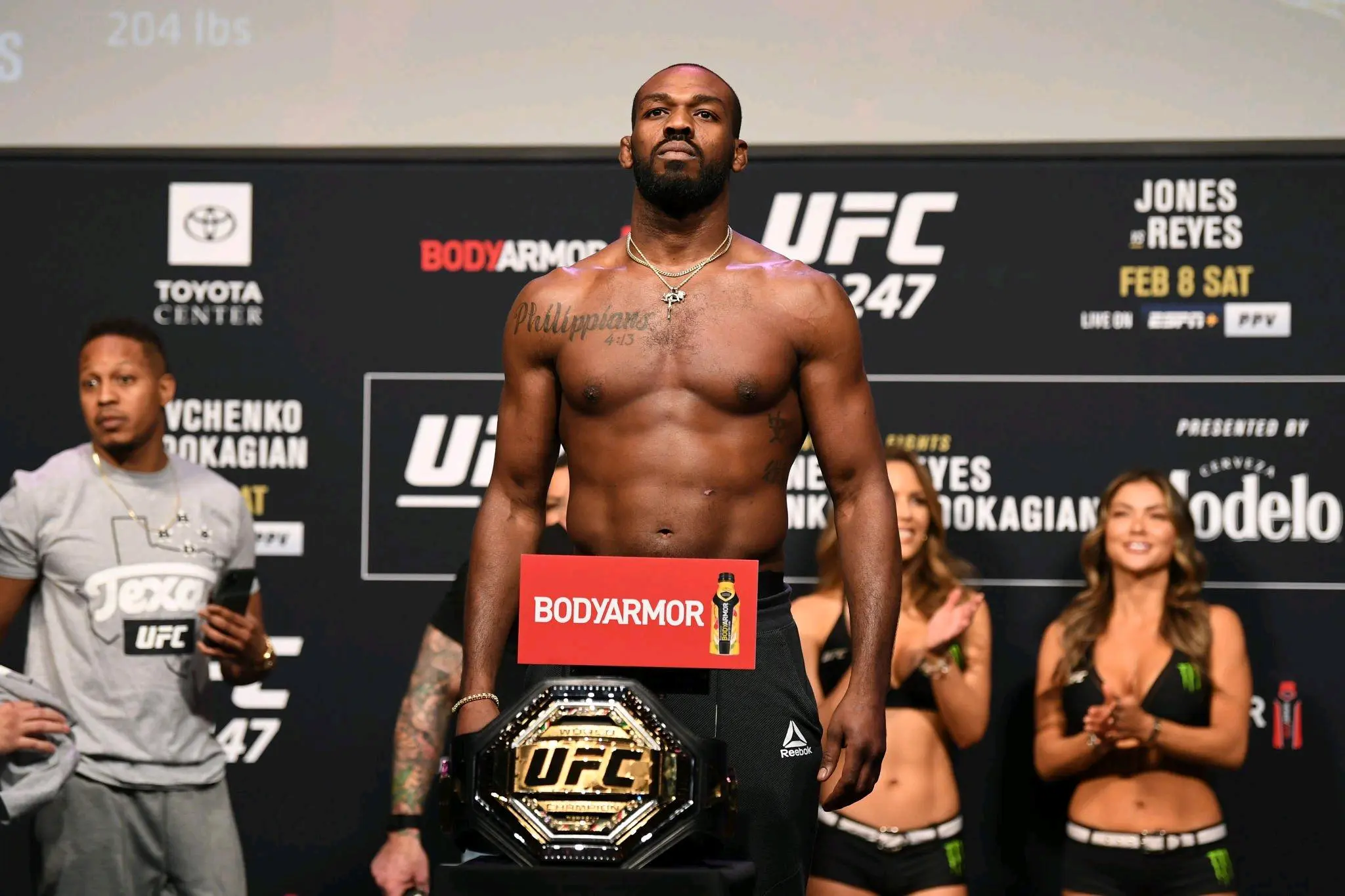 分享一波乔恩琼斯高清图片 - 哔哩哔哩