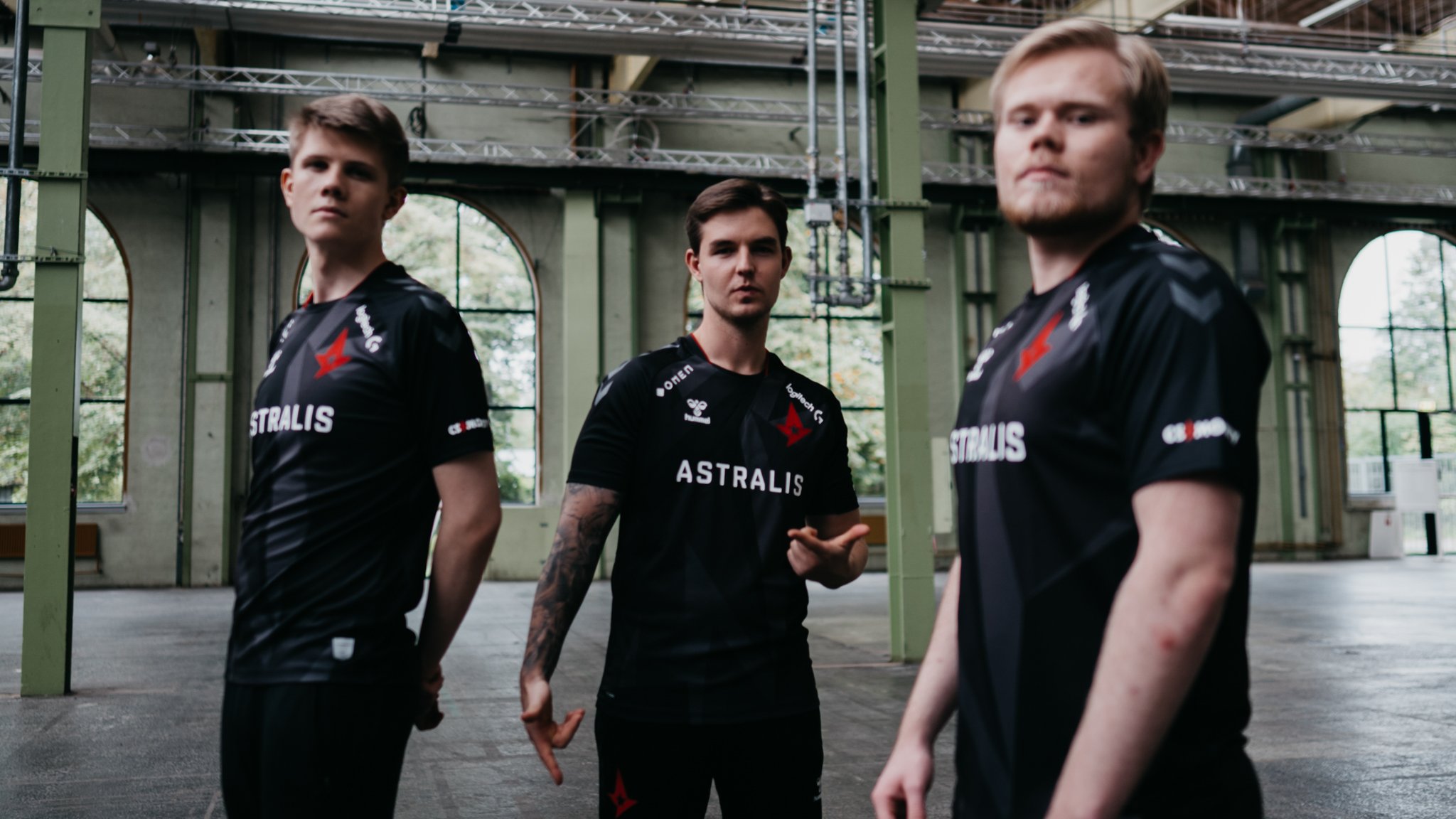 csgo选手日常:"大眼"队标回来了,新印花还有多久