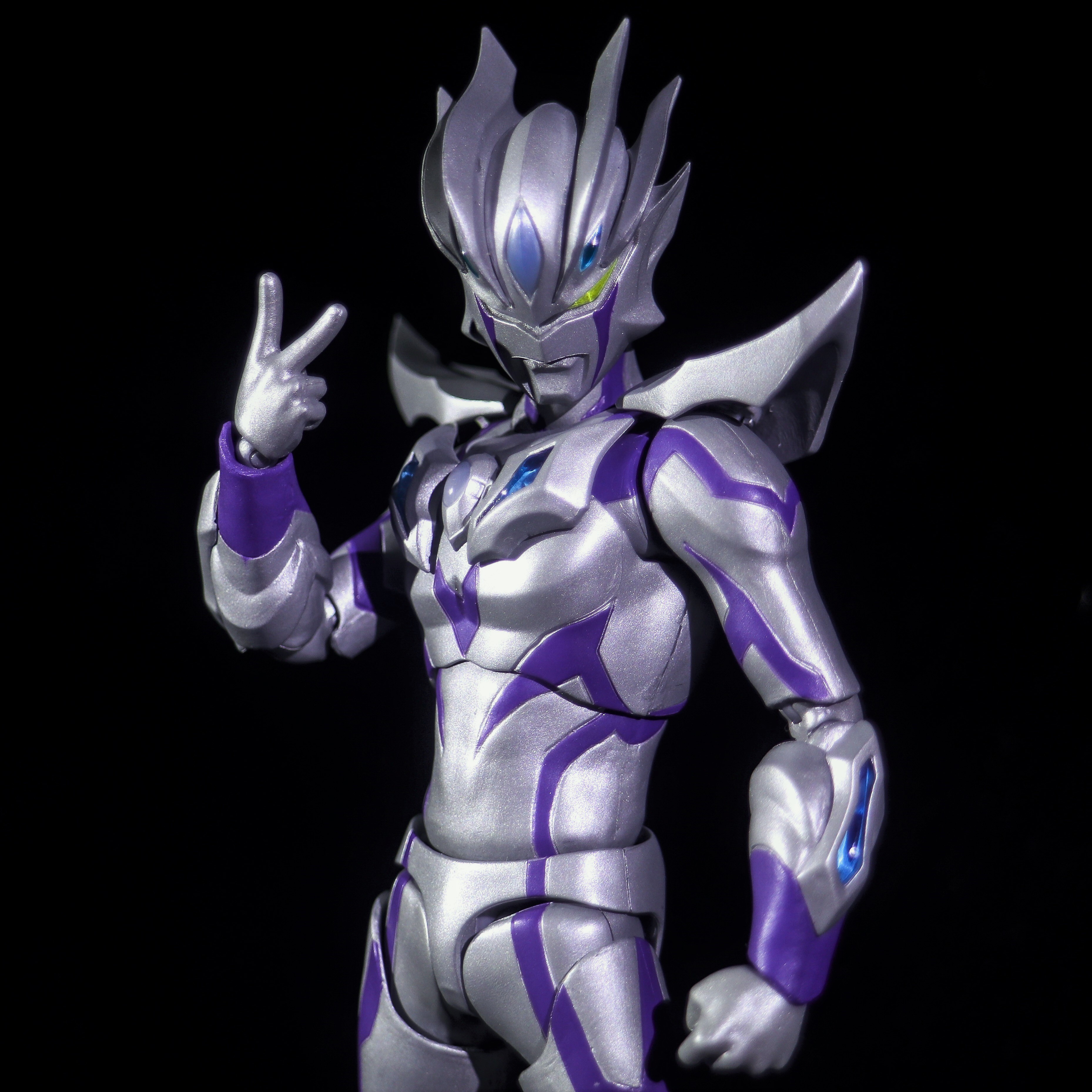 评测虎父无犬子万代shfiguarts赛罗奥特曼无限形态