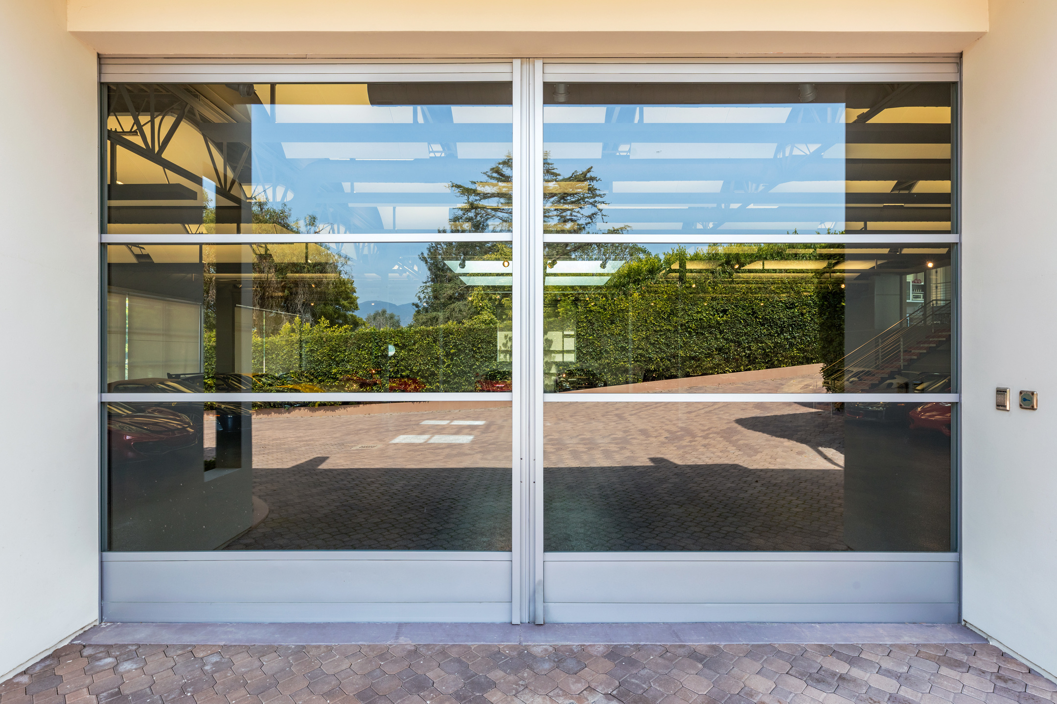 价值一千万美元的豪华私人车库,让你体验现实版的洛圣都